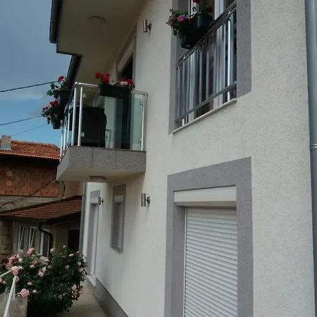 Gasthaus Tahirovic Estalagem Saraievo